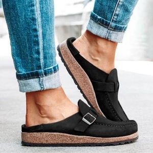 Prettyava Women Black Casual Slip On Sandals